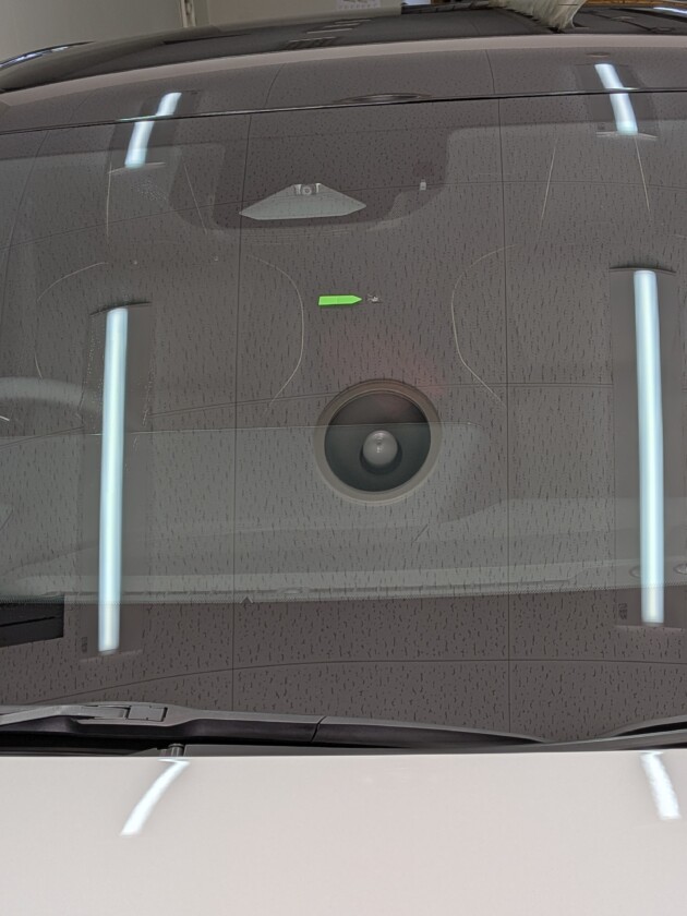 クラウンスポーツ1.7cmのひび割れ