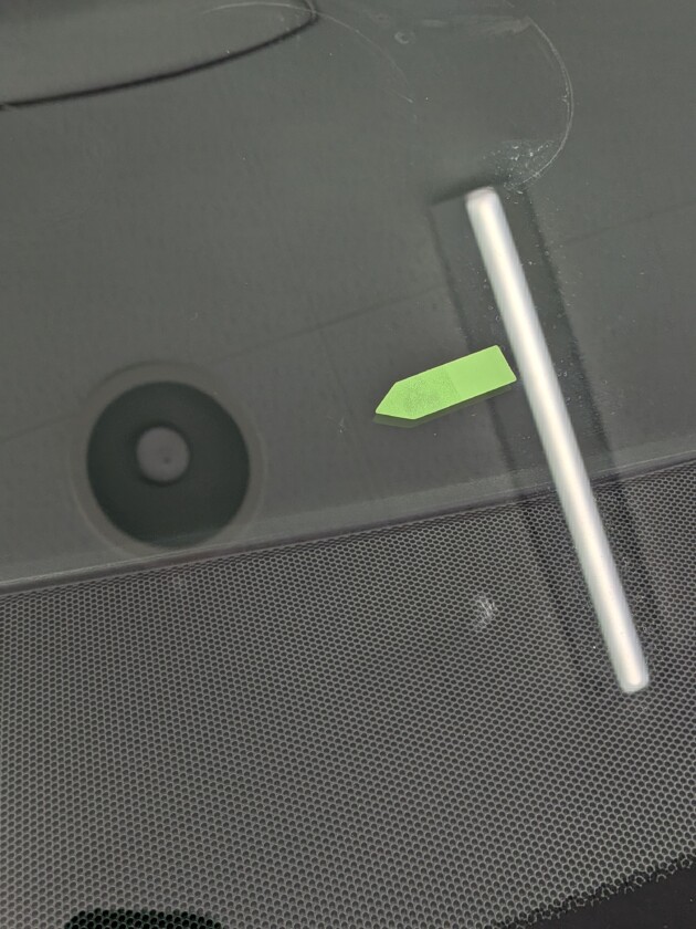 ヴェルファイア1.2cmのひび割れ