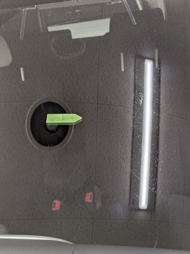 モコ1.7cmのひび割れ