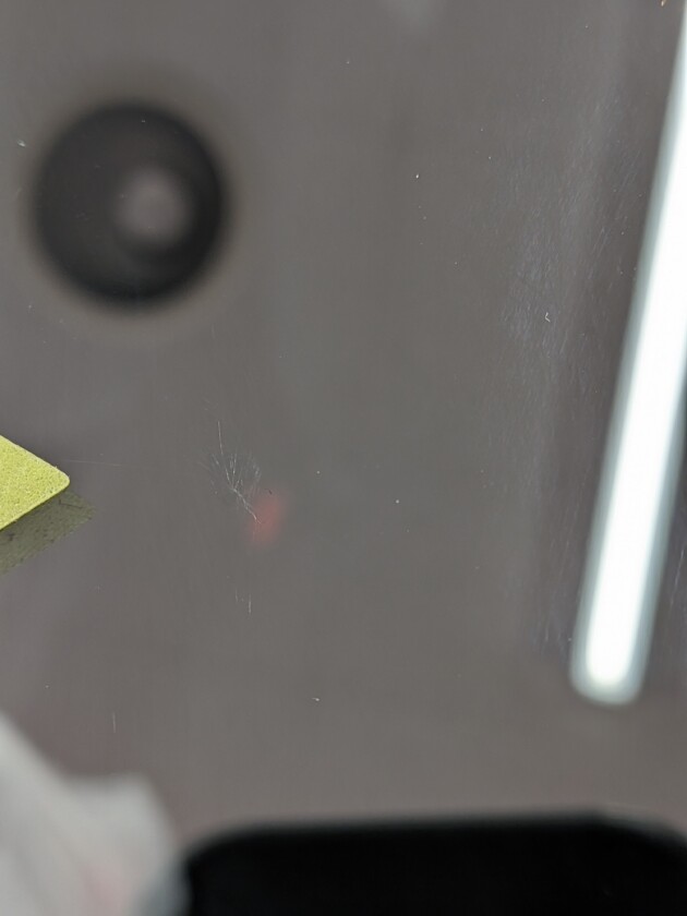 ノート2.7cmのひび割れ