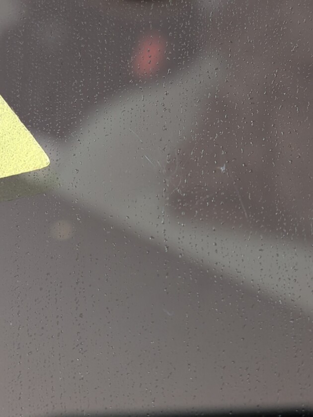 アクア1.9cmのひび割れ