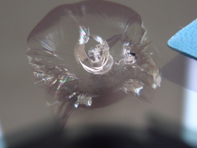 ホンダNbox　フロントガラス修理