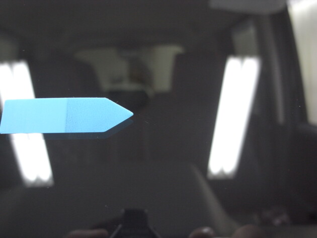 ホンダNbox フロントガラス飛び石