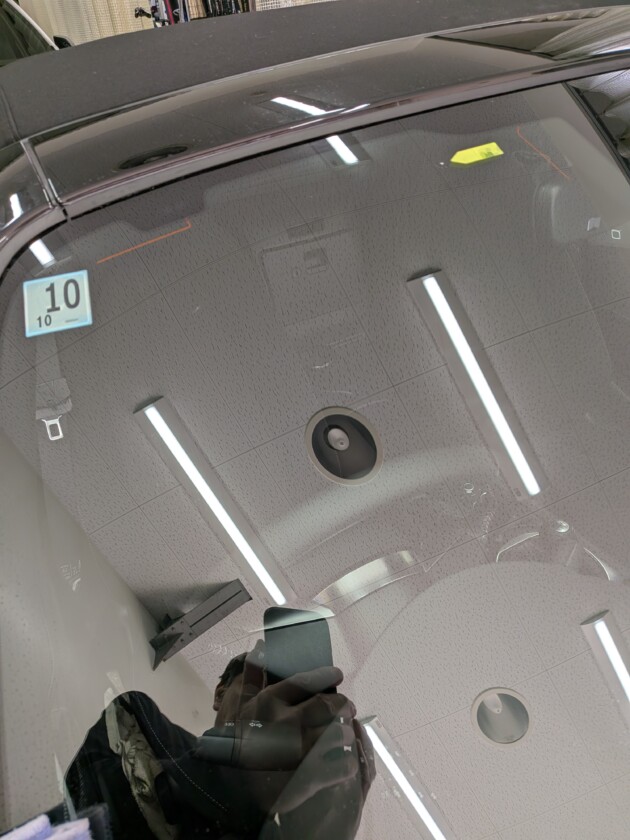 ロードスター1cmのひび割れ