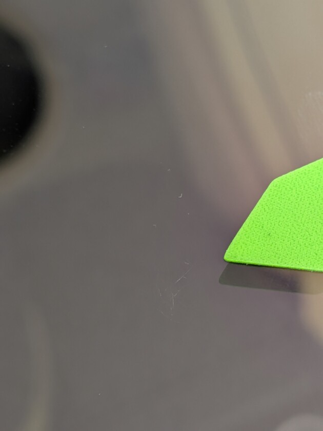 ハリアー1.5cmのひび割れ