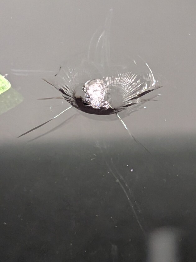 アルト1.3cmのひび割れ