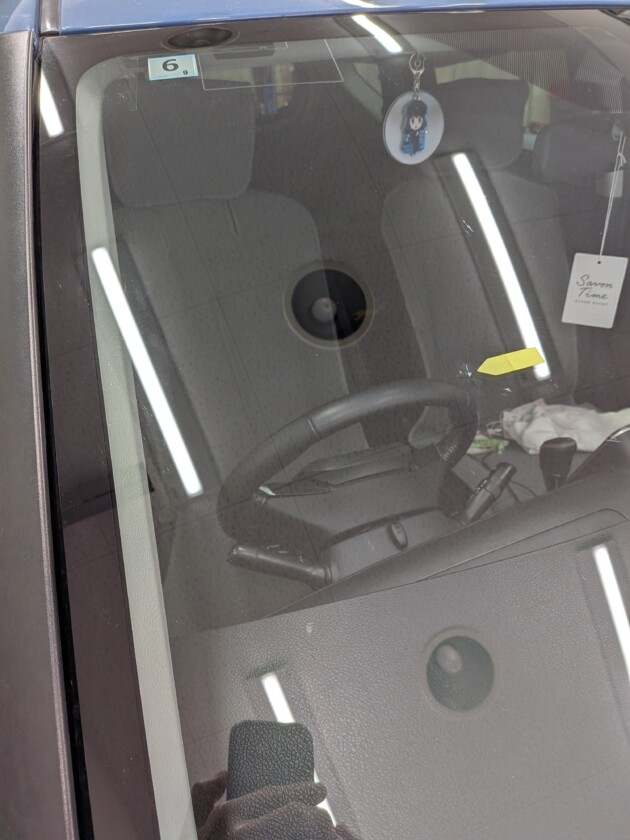 シエンタ1.6cmのひび割れ