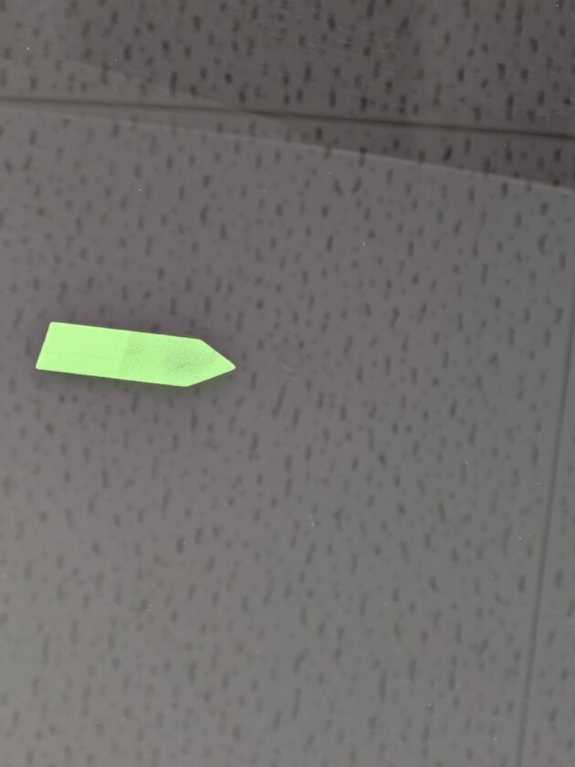 アルファード1.7cmのひび割れ