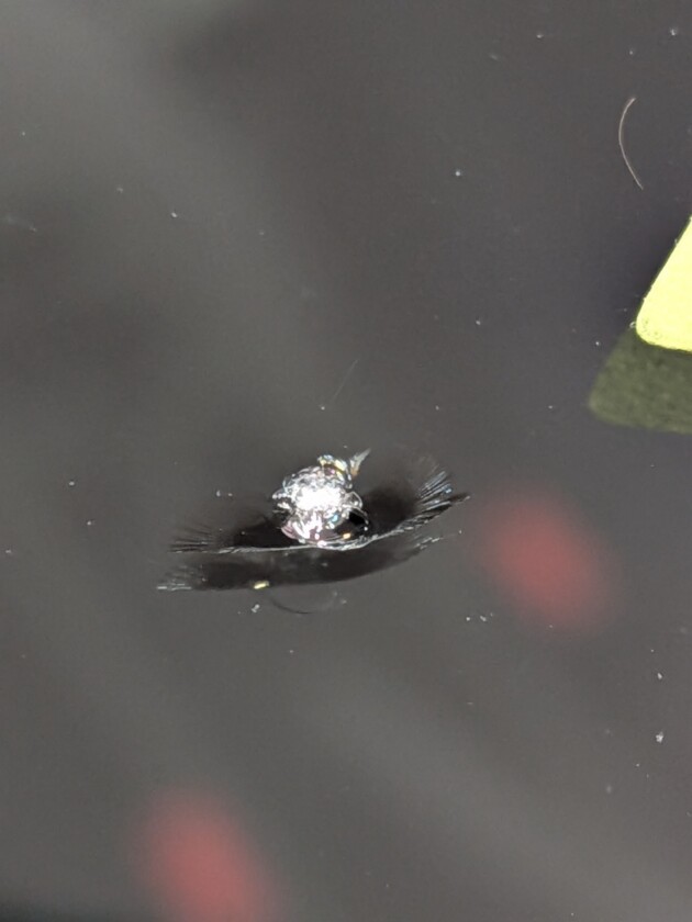 ポルシェ911カレラ8mmのひび割れ