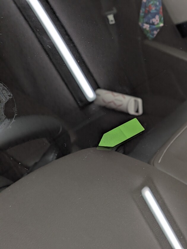 CX-30ウインドリペア1.5cmのひび割れ