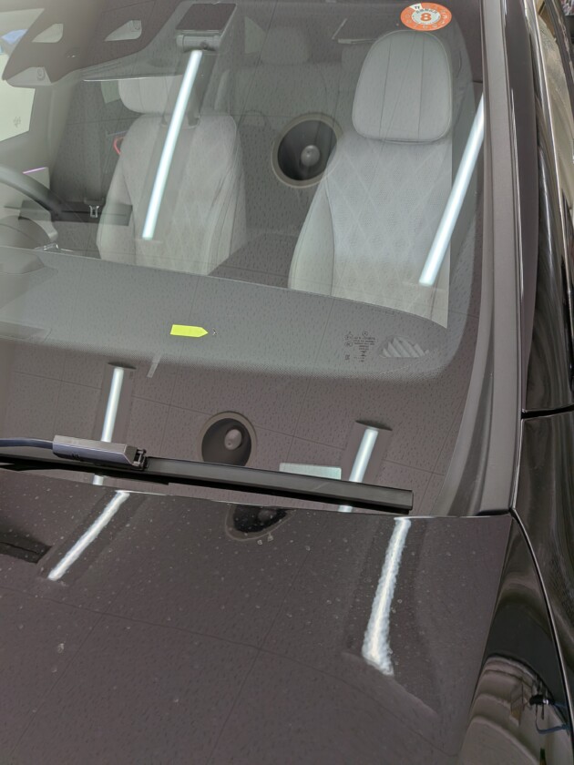 Eクラス1.6cmのひび割れ