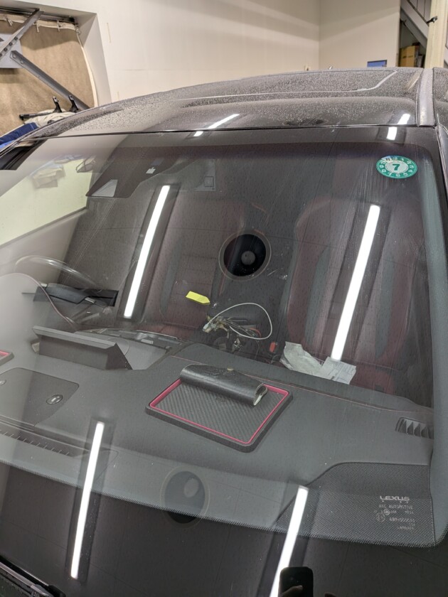 NX1.9cmのひび割れ