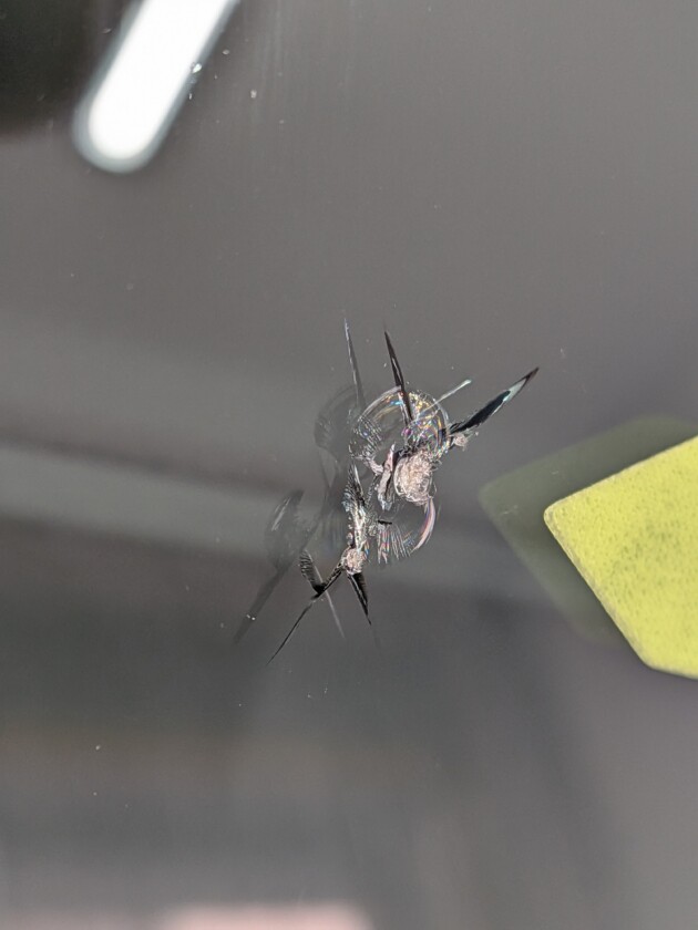 ステップワゴン2cmのひび割れ