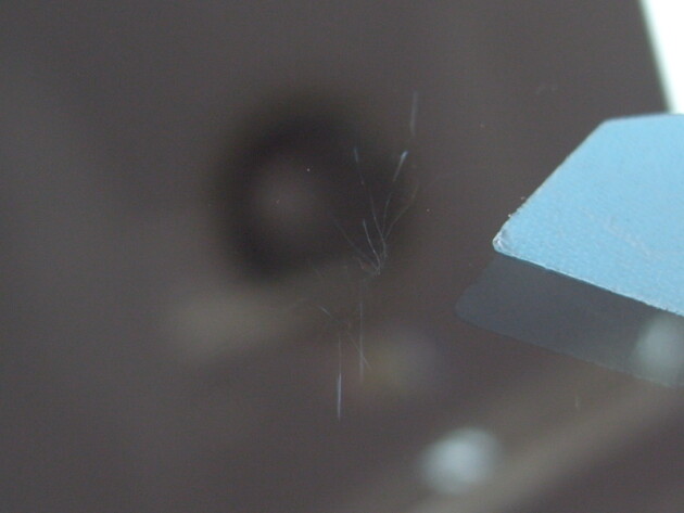 ハイエース 飛び石