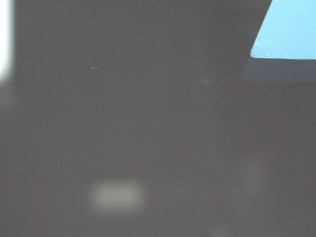 ヴォクシー　フロントガラス　飛び石　修理