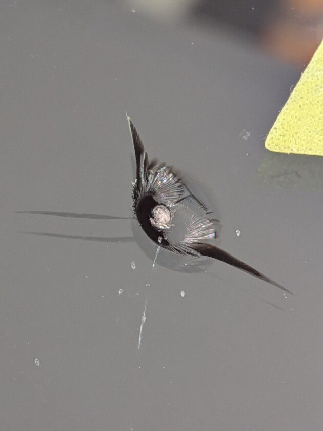 カムリ1.8cmのひび割れ