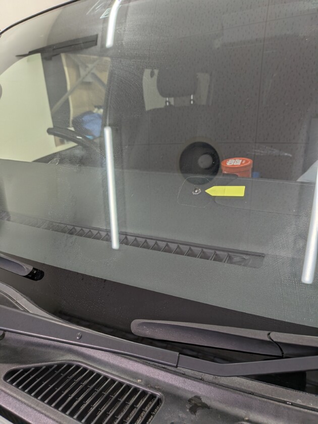 ハイエース1.3cmのひび割れ