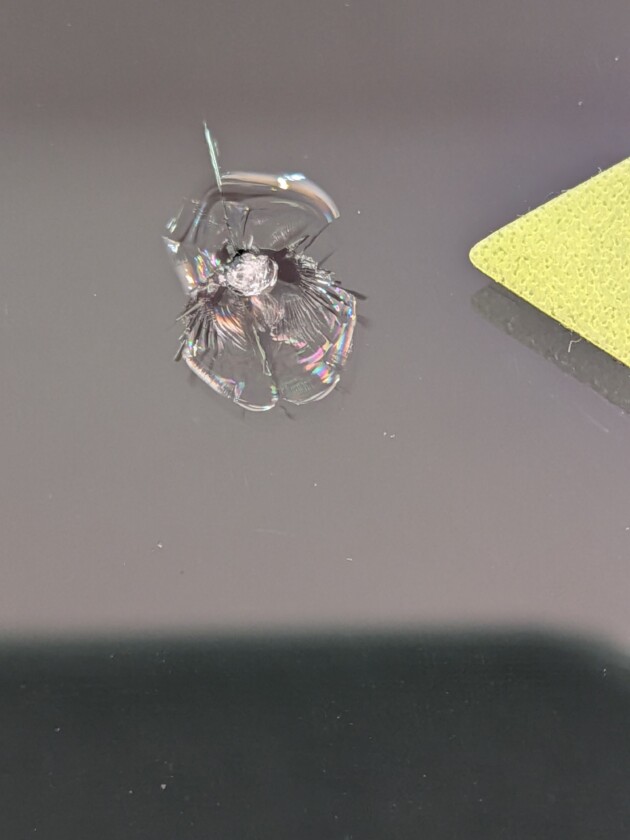 タントカスタム1.5cmのひび割れ