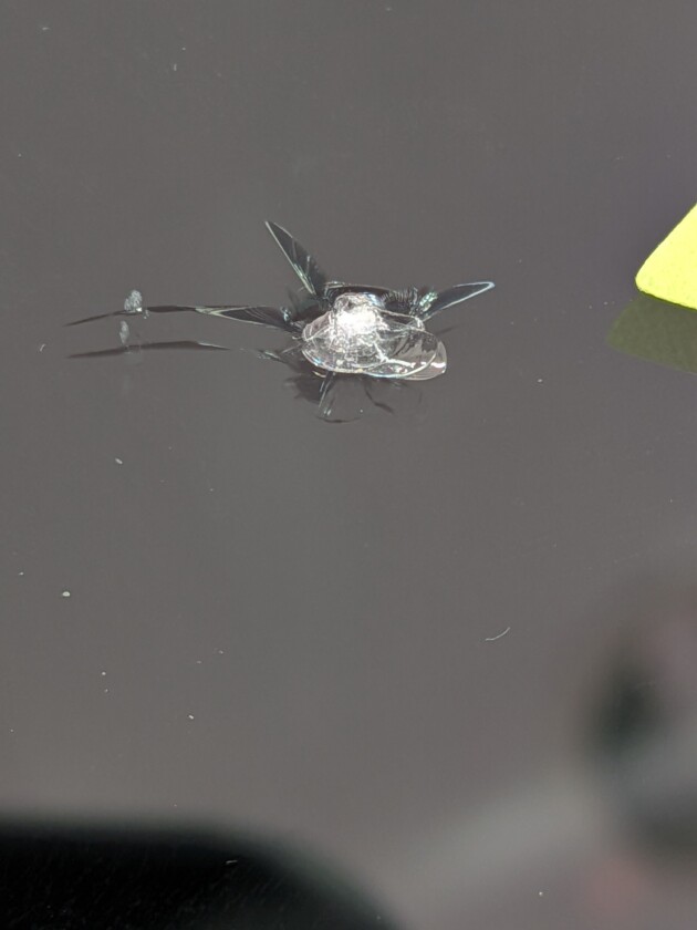 ソリオ1.6cmのひび割れ