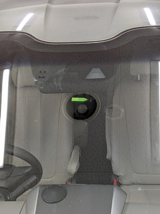 フリード2.7cmのひび割れ