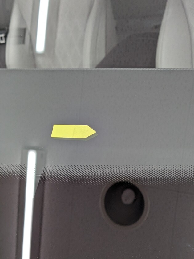 Eクラス1.6cmのひび割れ