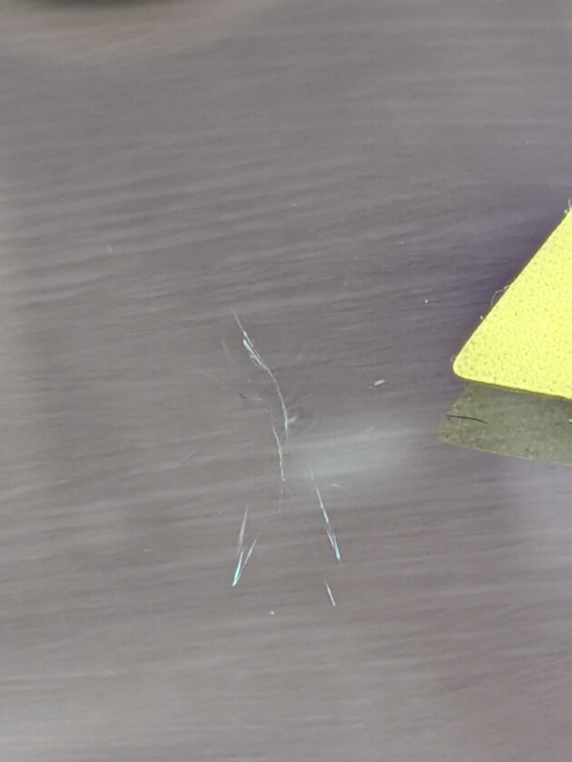 フリード1.3cmのひび割れ