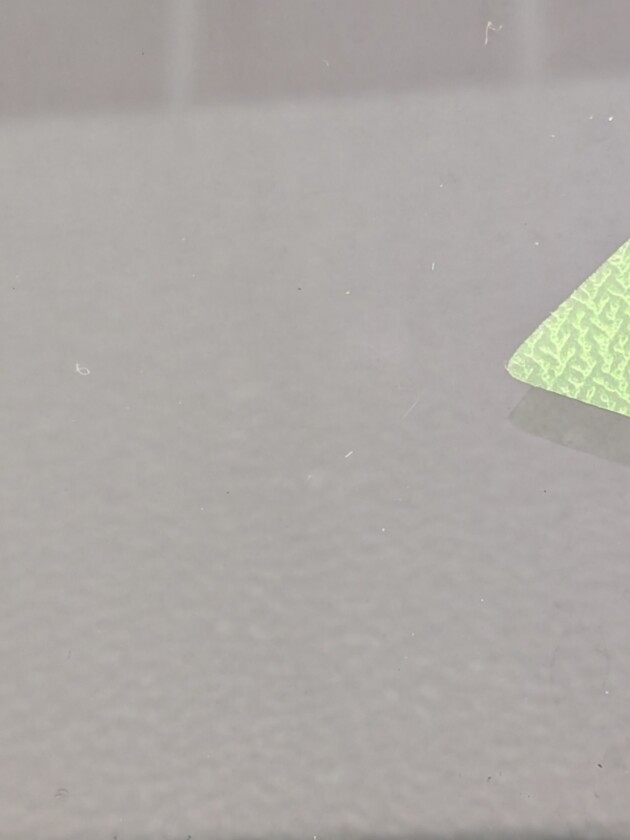 ハイエース1.3cmのひび割れ