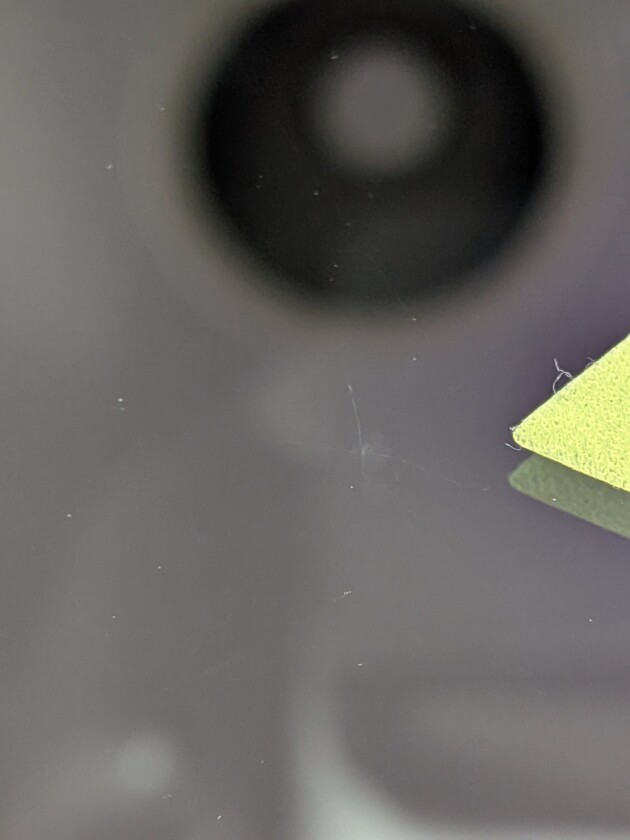 ハイエース1.3cmのひび割れ