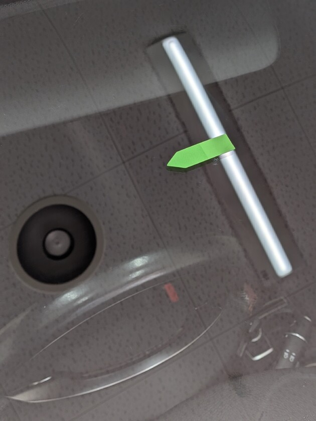 GLA直径1.2cmのひび割れ