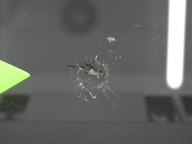 パッソ8mmと1.8cmのひび割れ