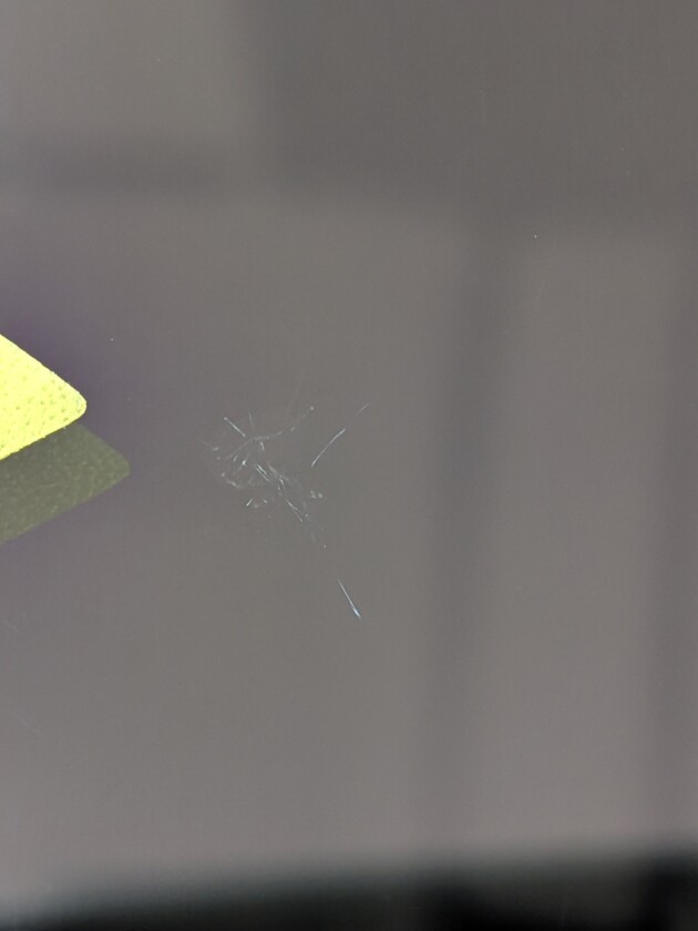 タント1.5cmのひび割れ