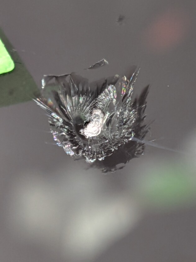 プロボックス1.5cmのひび割れ