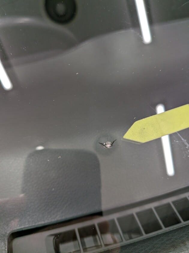 プロボックス1.6cmのひび割れ