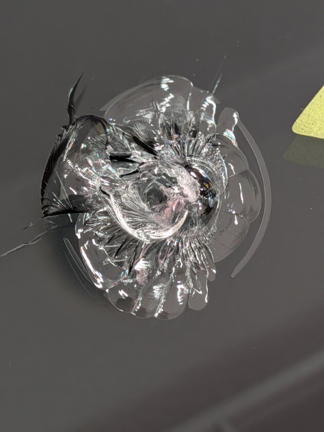 ヴォクシー2.8cmのひび割れ