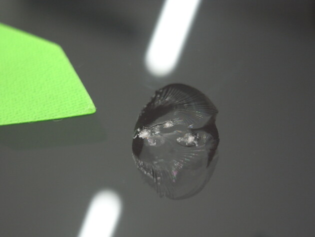 フィールダー1.2cmのひび割れ