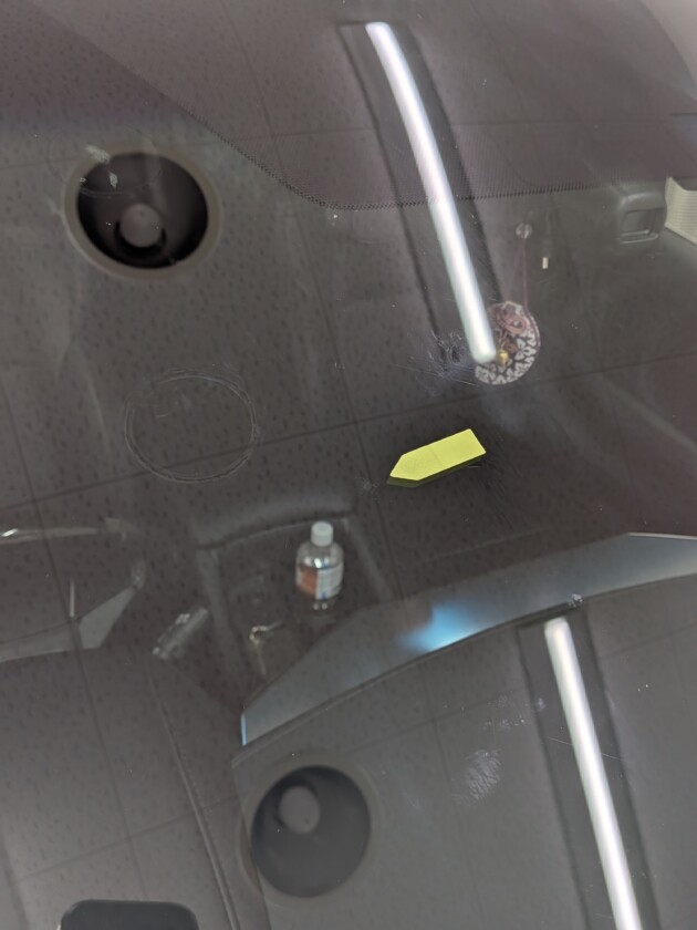 アルファード3cmのひび割れ