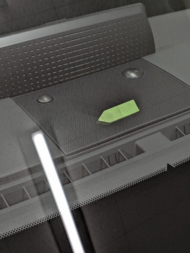 クラウン1.1cmのひび割れ