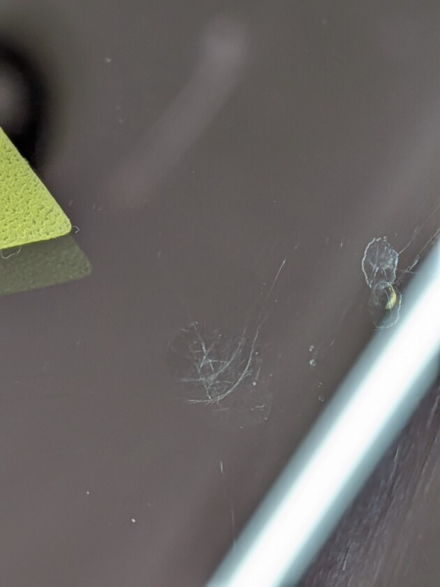ロードスター3.2cmのひび割れ