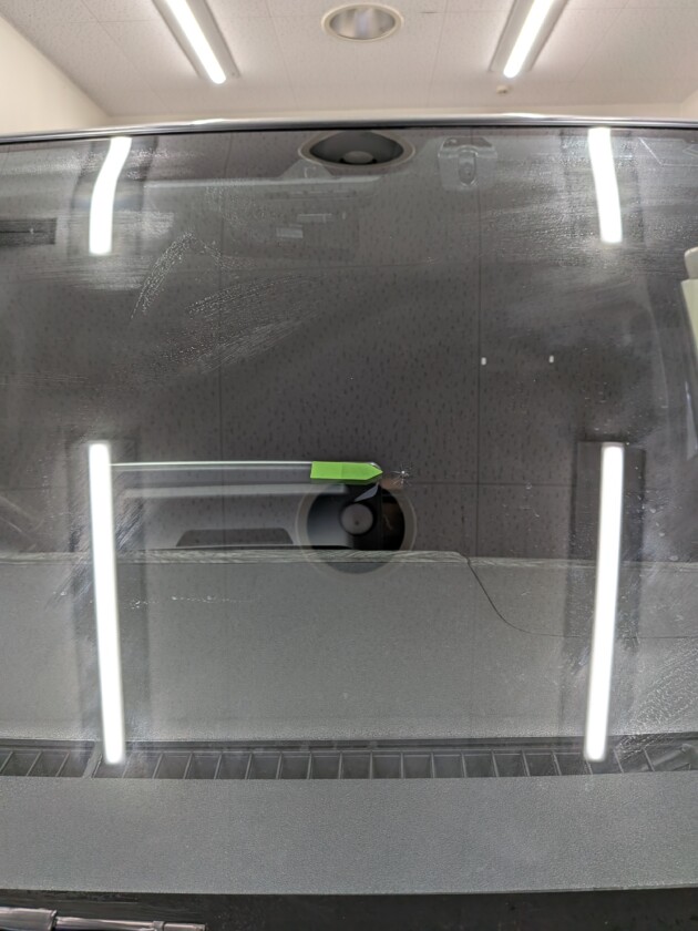 ハイエース1.6cmのひび割れ