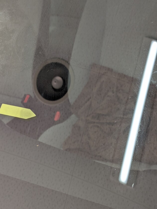 アクア1.9cmのひび割れ