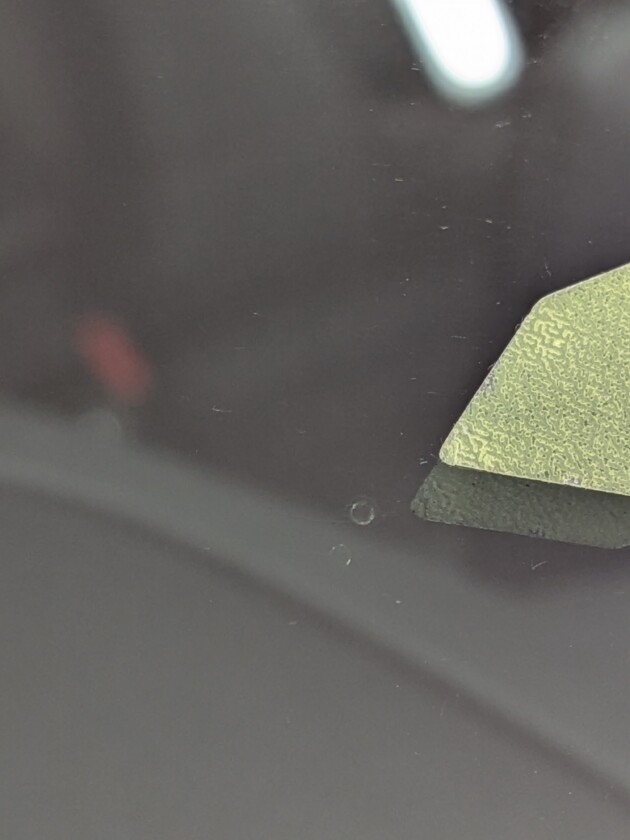CX-5ひび割れ1cm