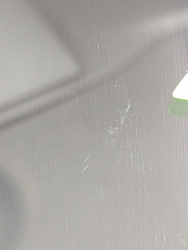 ノア直径1.4cmのひび割れ