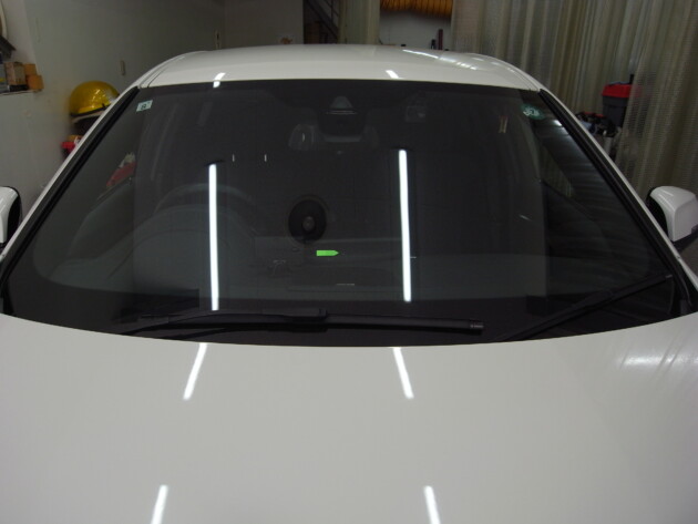 BMW320i2.2cmのひび割れ