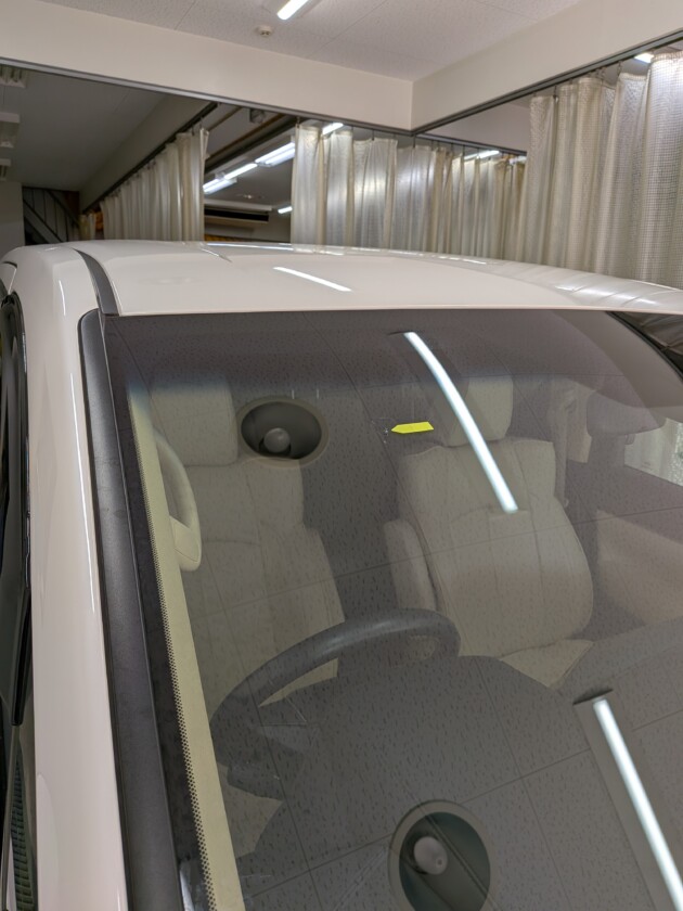 アルファード1.3cmのひび割れ