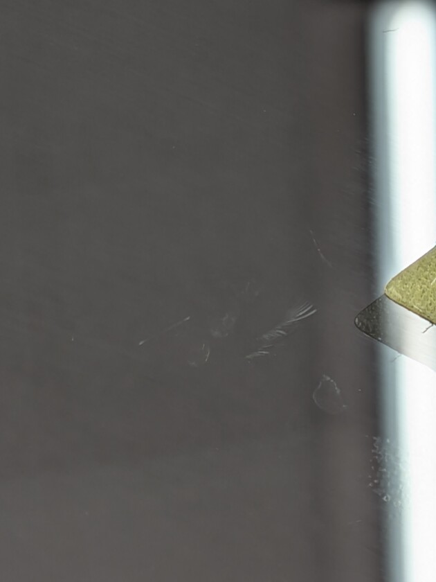 ノア1.4cmのひび割れ