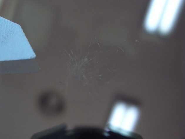 トヨタルーミー 飛び石