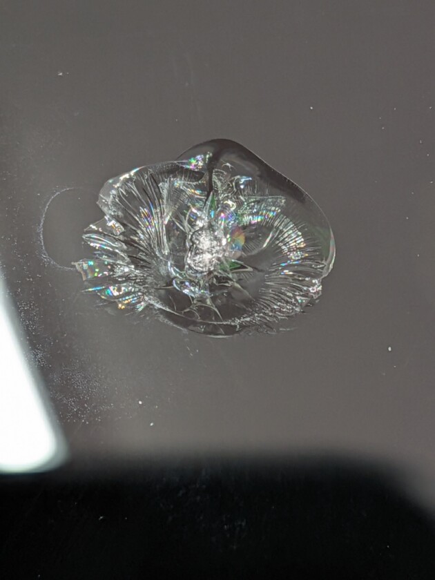 エブリィワゴン1.2cmのひび割れ