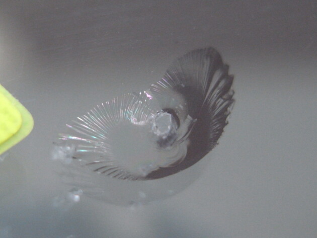 ダイハツタント　ウインドリペア