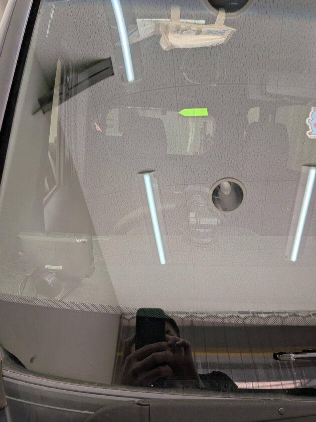 Nvan1.4cmのひび割れ