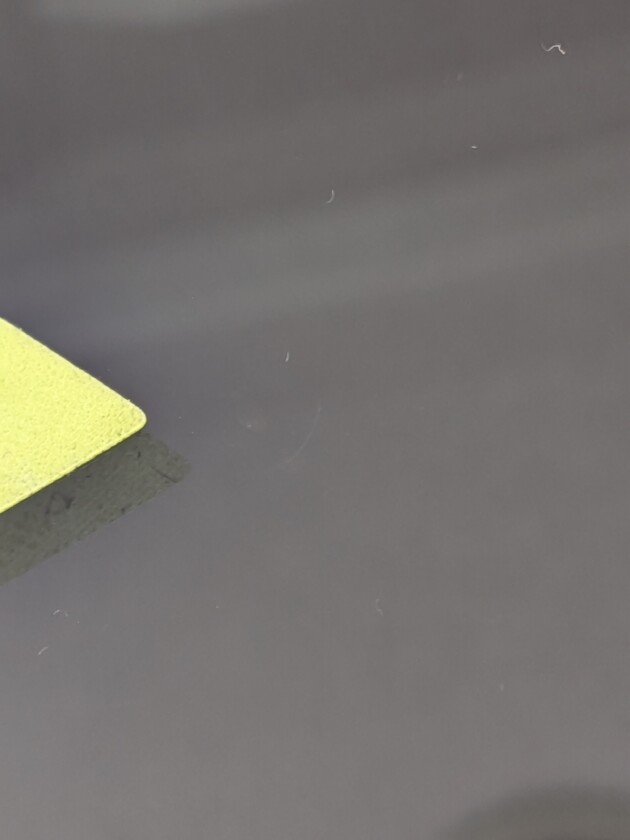 シトロエンベルランゴ1.2cmのひび割れ